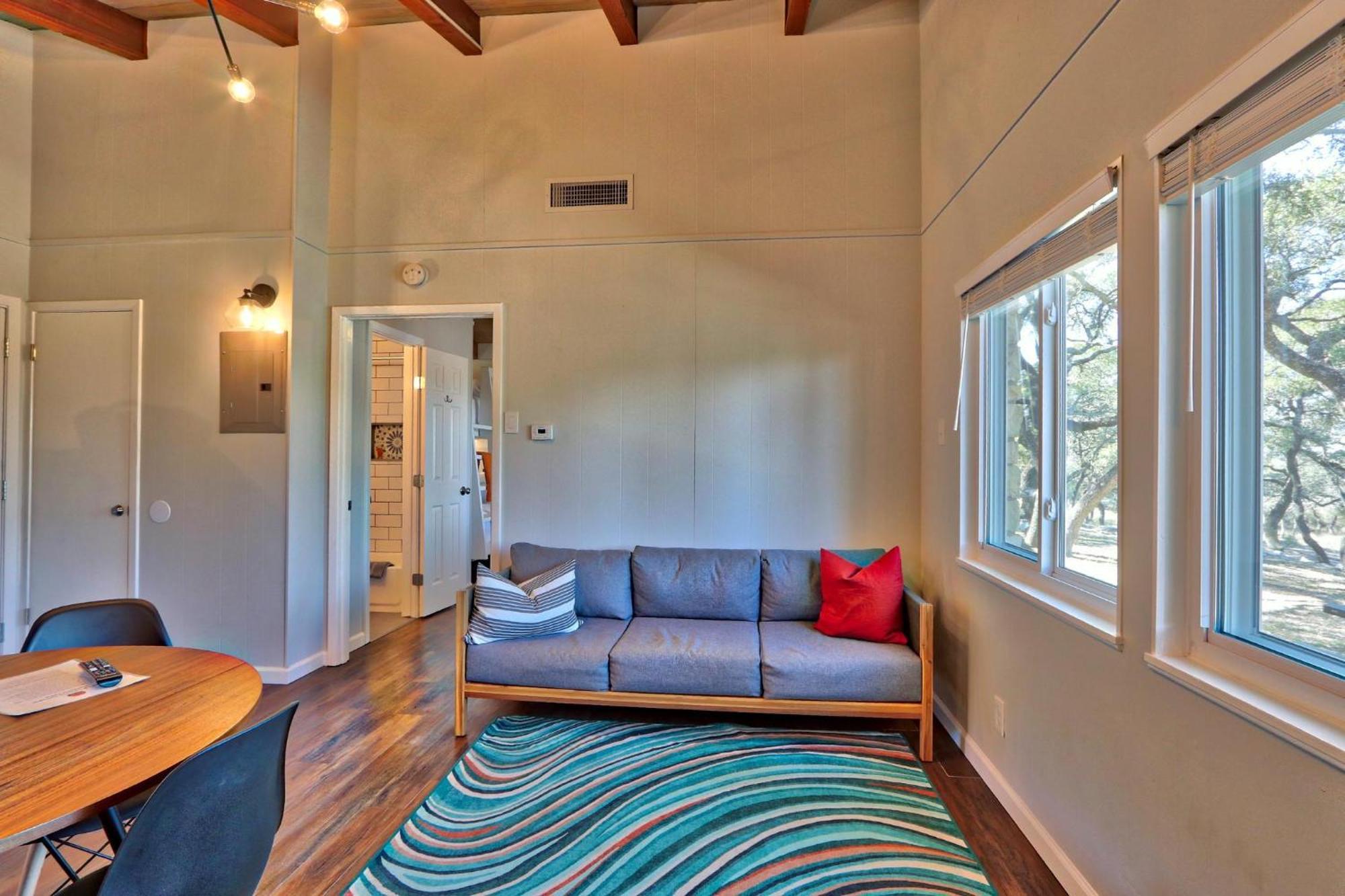 Millie'S Cottages Unit 5 - Josephine Canyon Lake Bagian luar foto