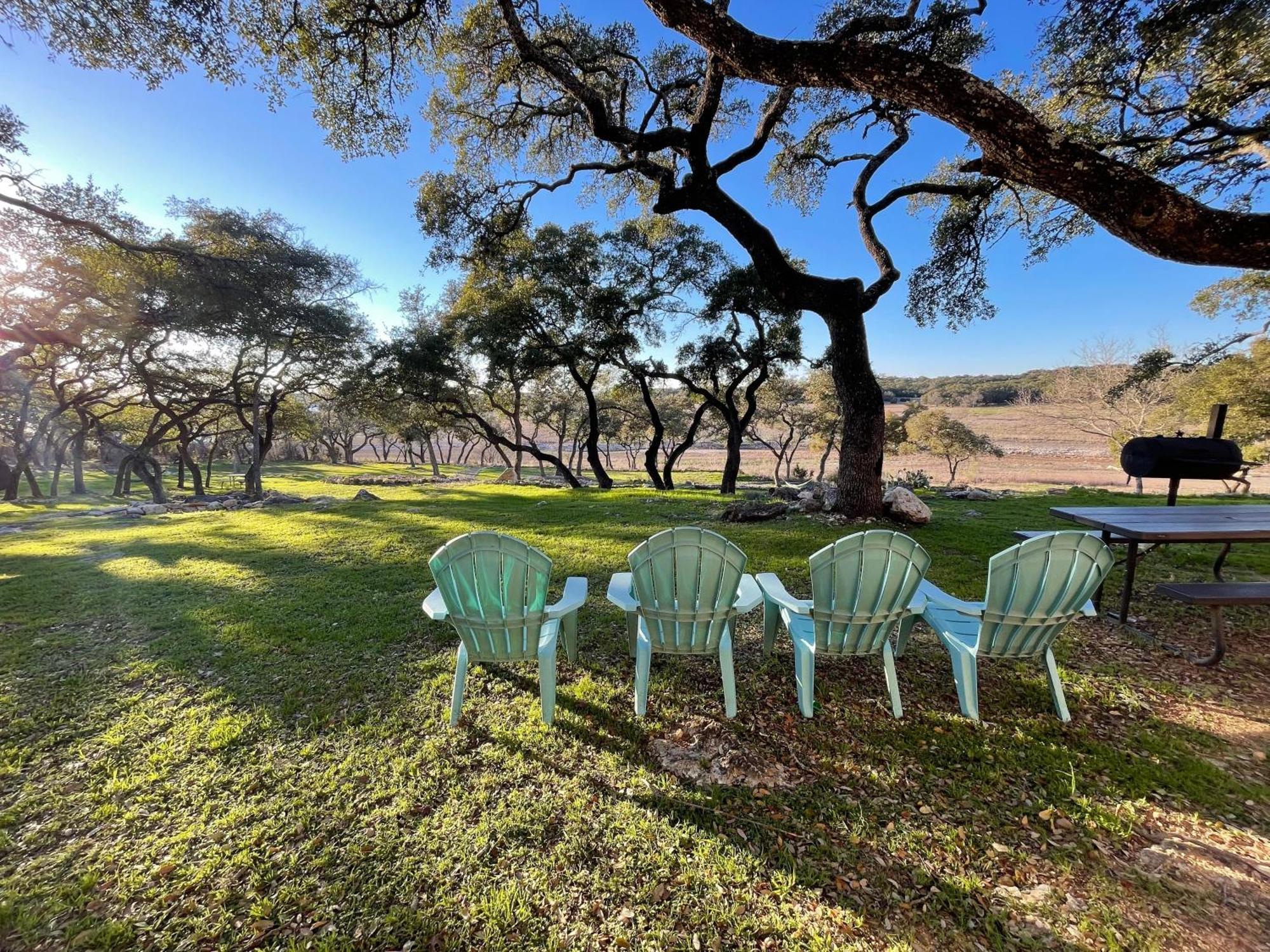 Millie'S Cottages Unit 5 - Josephine Canyon Lake Bagian luar foto